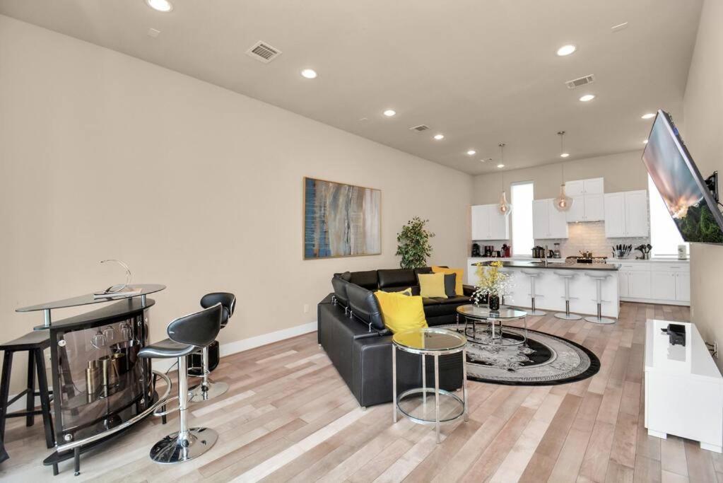 Beautiful Luxurious Houston Galleria Home מראה חיצוני תמונה